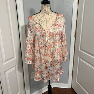 NWT Lovely J floral print blouse size large